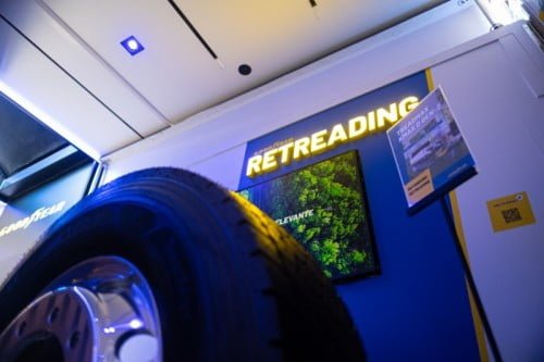 Vista de exhibicion de Total Mobility de Goodyear en España en la campaña de la gira Drive Results