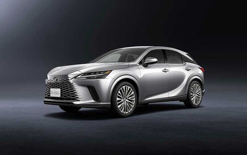 View-Lexus-RX-with-Bridgestone-Alenza-tires