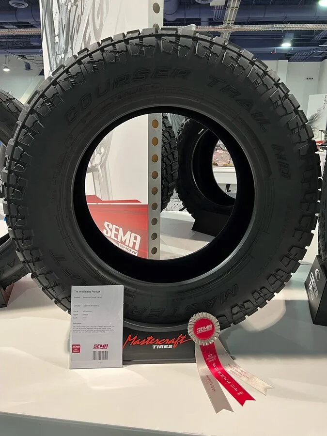 Vista de premiación de Mastercraft Courser Trail HDe en el Sema 2022