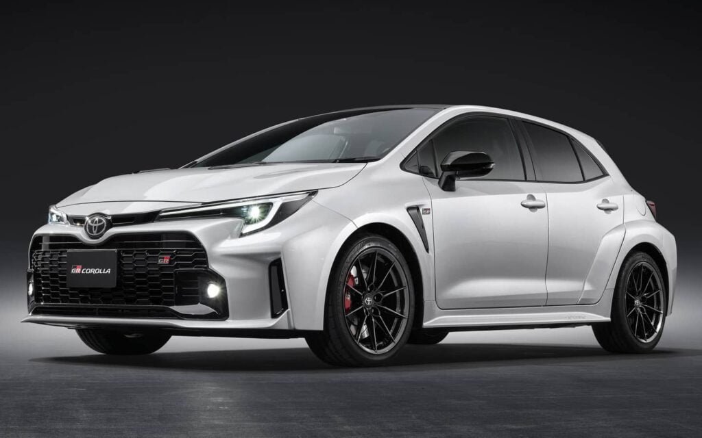 View-Yokohama-Advan-APEX-on-toyota-gr-corolla