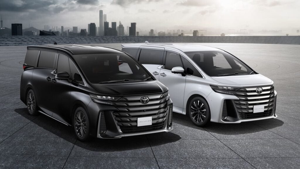 Yokohama ADVAN V03 en nuevos modelos de Toyota minivans