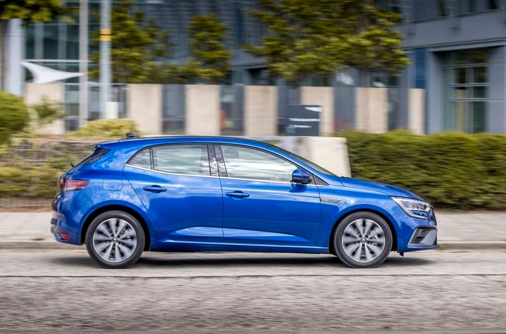 Vista de un Renault Megane - Articulo relacionado neumaticos aprobados para este coche